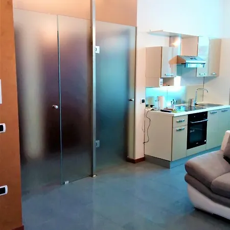 Piazza Dei Popoli Apartamento *